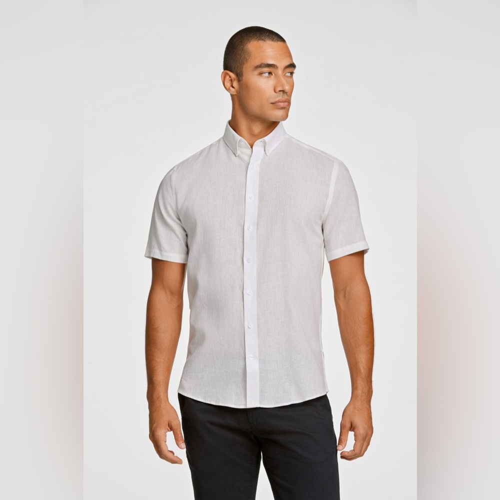 Lindbergh Cotton Linen Shortsleeve Collared Button Down Slim Fit Lightweight Top